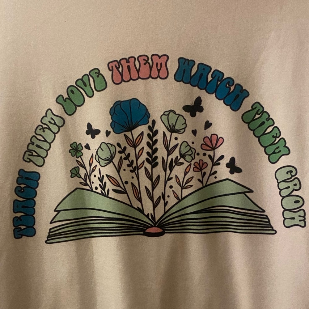 New cute t-shirt